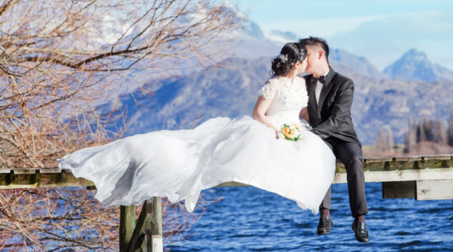 বিবাহবার্ষিকীতে চমকে দেওয়ার চমৎকার ৫ আইডিয়া