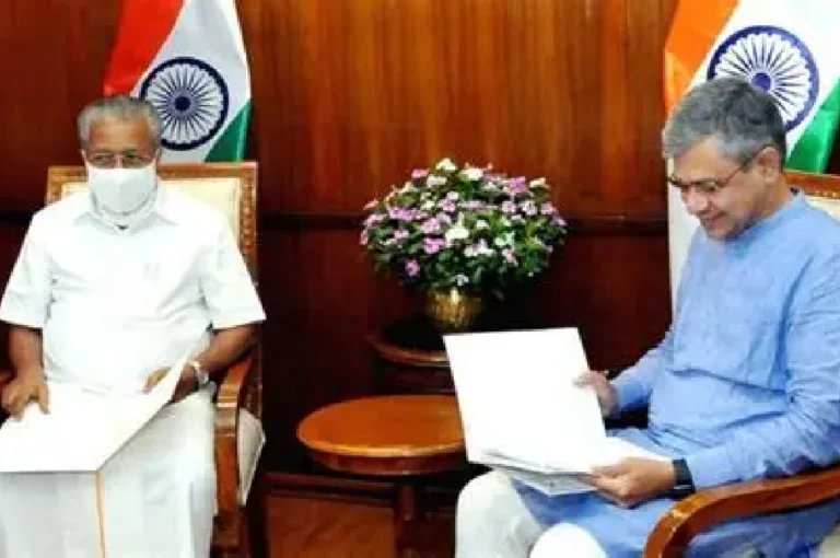 বদলে গেল কেরালা রাজ্যের নাম │ জানুন, ভোটের আগে নয়া কৌশল কেন্দ্রের Kerala to Keralam Renaming 2026 meeting between Pinarayi Vijayan and Union Minister during official discussion on state name change