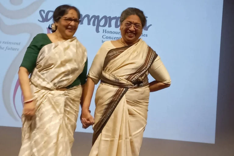তিন দশক পর এক মঞ্চে মমতা ও তনুশ্রী, ধ্রুপদী নৃত্যের ঐতিহ্যে আবেগে ভাসল দর্শকাসন Mamata Shankar Tanusree Shankar Dance performance at GD Birla Sabha Ghar