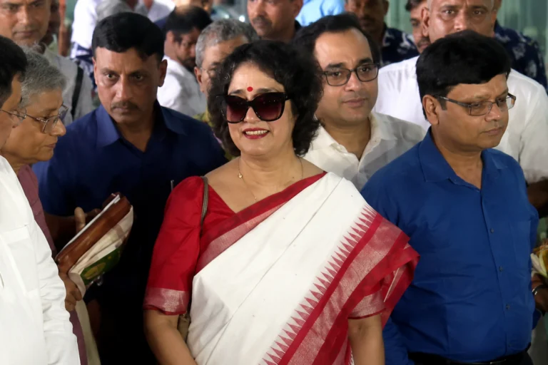 কুড়ি বছর পর কলকাতায় তসলিমা নাসরিন, কলকাতা সফরে আগামীকাল কী কী চমক? জেনে নিন Taslima Nasrin Kolkata Visit: Bangladeshi author Taslima Nasrin arrives in Kolkata after nearly two decades to attend the launch of her autobiography and participate in a special literary and cultural event at Rabindra Sadan.