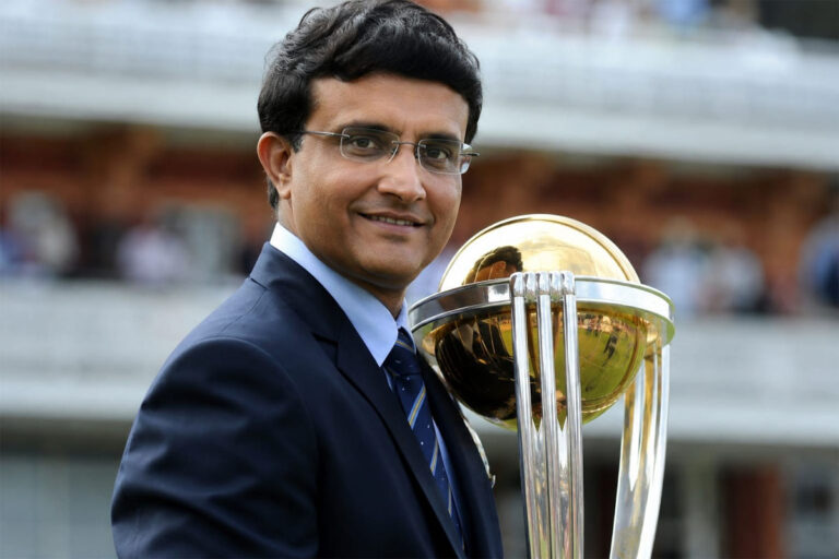 ভারতের ক্রিকেটের ‘দাদা’র ঝুলিতে আরও এক ঐতিহাসিক সম্মান! কি সম্মান পেলেন সৌরভ গঙ্গোপাধ্যায়? Sourav Ganguly celebrating his induction into the ICC Hall of Fame for his outstanding contribution to Indian cricket.