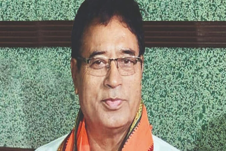 নেতাজিকে নিয়ে বিতর্কিত মন্তব্য, অনন্ত মহারাজের বঙ্গবিভূষণ প্রত্যাহার রাজ্যের, আর কি বললেন মুখ্যমন্ত্রী? Ananta Maharaj Banga Bibhushan Award Withdrawal: BJP Rajya Sabha MP Ananta Maharaj after the West Bengal government withdrew his Banga Bibhushan honour following controversial remarks about Netaji Subhas Chandra Bose.