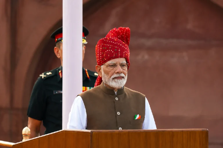 বিনা খরচে চাকরির পরীক্ষার প্রস্তুতি, ১ কোটি তরুণকে এ আই প্রশিক্ষণ, স্বাধীনতা দিবসে কী ঘোষণা করলেন প্রধানমন্ত্রী? Gen Z Outreach: Indian youth receiving free coaching and AI training opportunities announced on Independence Day