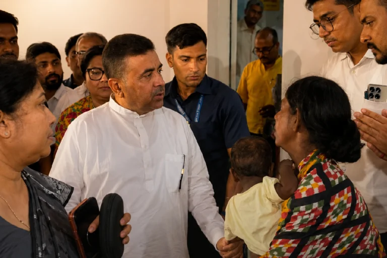 Park Street Footpath Woman meets Chief Minister Suvendu Adhikari at Salt Lake Janata Darbar