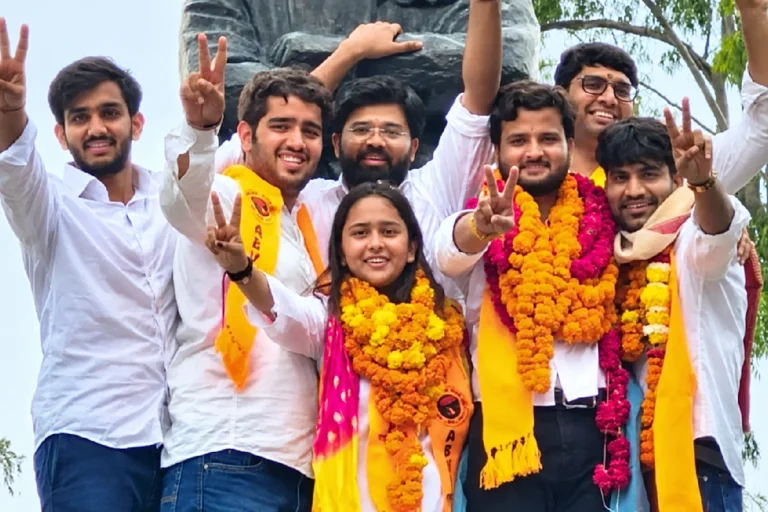 দিল্লি বিশ্ববিদ্যালয়ে এবিভিপির জয়, কী বললেন অমিত শাহ ও বিজেপি নেতারা? ABVP DUSU Victory after Delhi University student union election