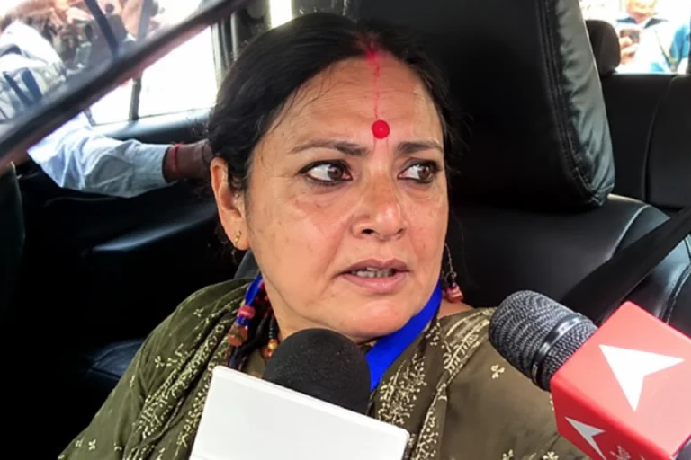 ডেঙ্গু হটস্পটে মন্ত্রী অগ্নিমিত্রা পাল, ডেঙ্গু প্রতিরোধে এই বিশেষ ঘোষণা করলেন? Dengue Awareness Kolkata campaign led by Agnimitra Pal in Ward 6