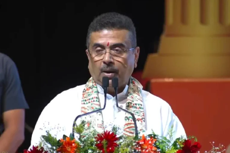 স্কুলছুট পড়ুয়াদের ফেরাতে বড় পরিকল্পনা! শিক্ষার হাল ফেরাতে কোন বিষয়ে জোর দিলেন মুখ্যমন্ত্রী Shuvendu Adhikari Teachers Day speech highlighting new education schemes, school infrastructure and teacher recruitment reforms